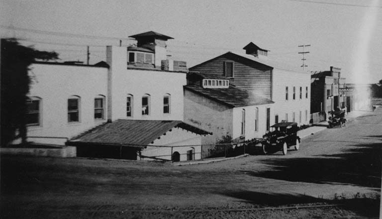 1920s facilities buildings